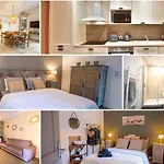Centre Historique- Free Parking-wifi-campagne Chic- Sleepntripbeziers *