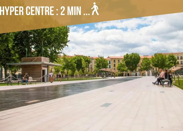 Centre Historique- Free Parking-wifi-campagne Chic- Sleepntripbeziers Apartment Beziers